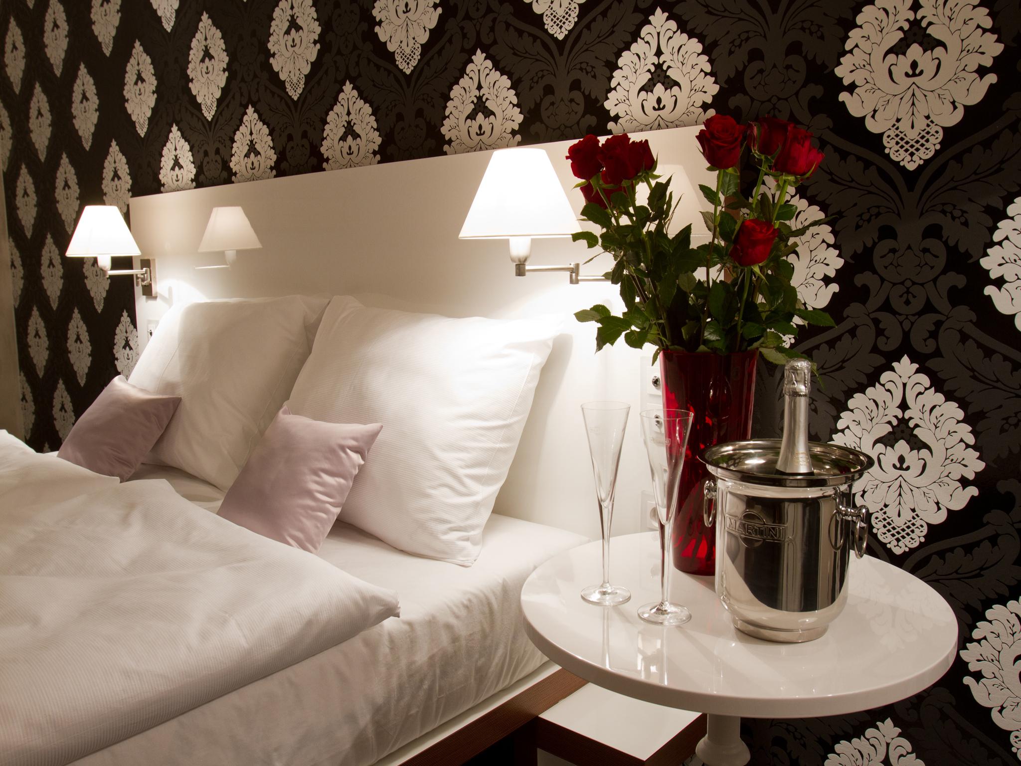 Ea Hotel Tereziansky Dvur Hradec Kralove Exterior photo